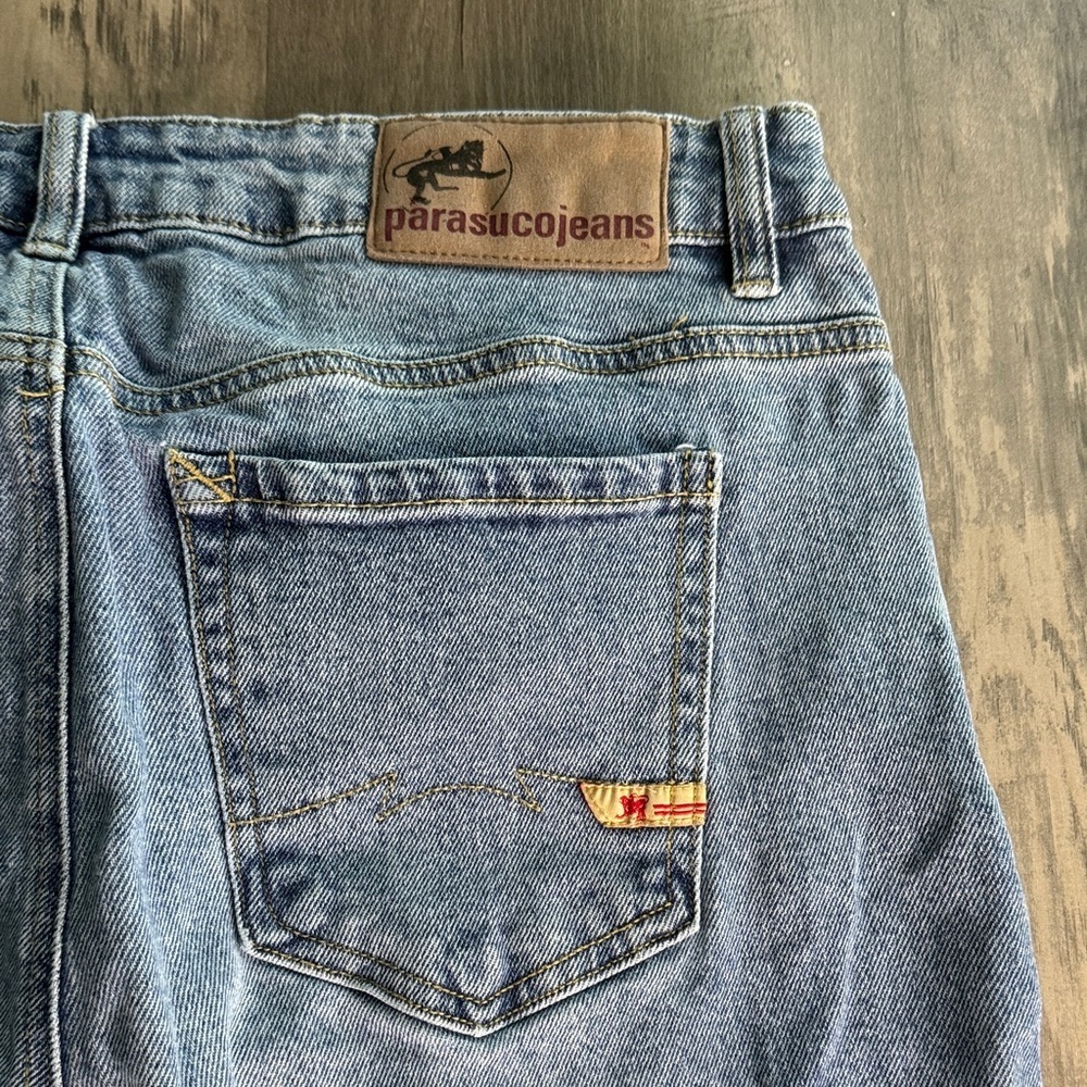 Parasuco Vintage Light Blue Relaxed Barrel Jeans for Women - Picture 6 of 7